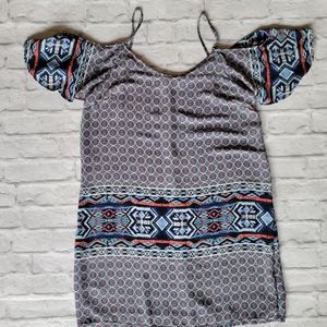 The Vanity Room size large blue white orange dress with key hole sleeves